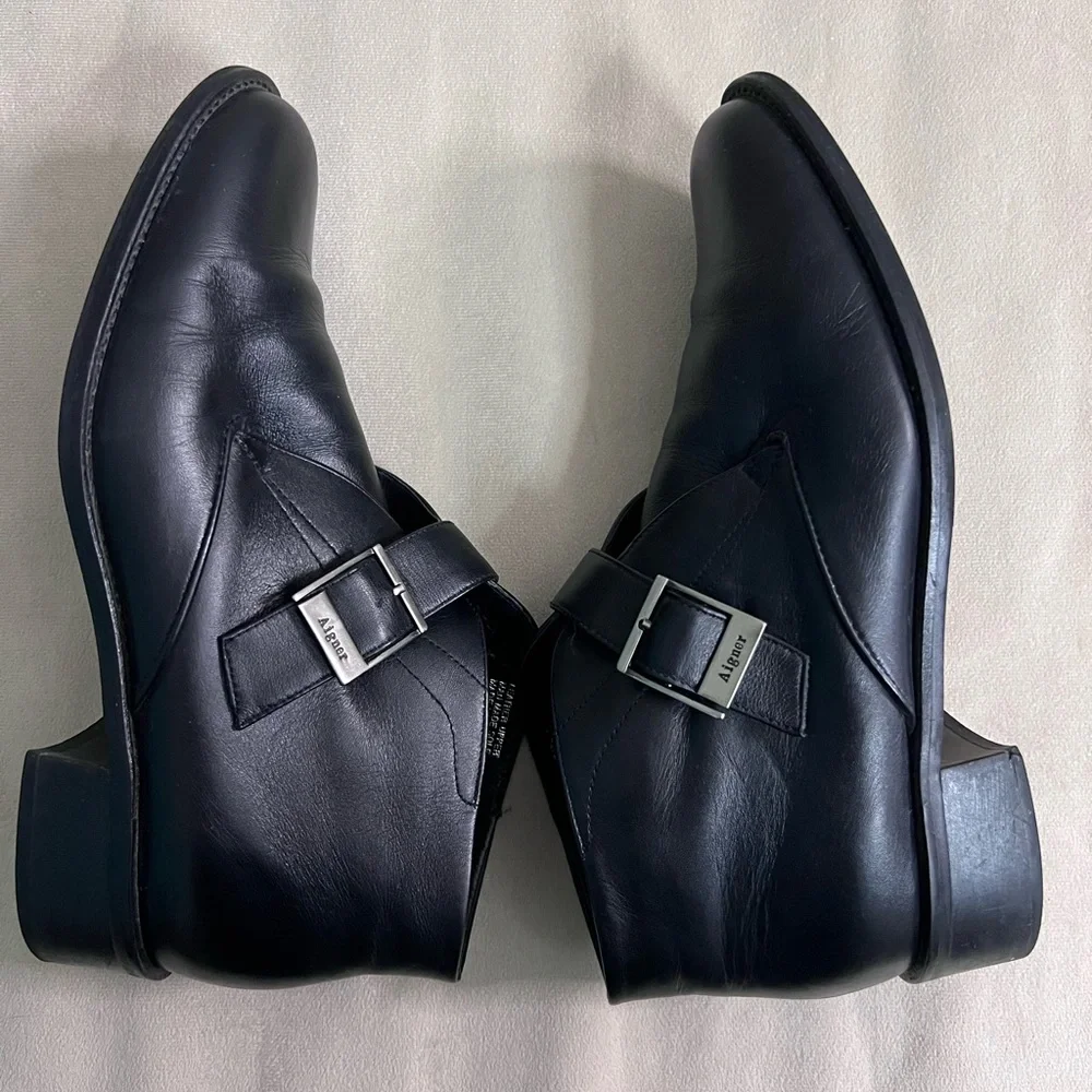 🖤✨ Etienne Aigner Leather Ankle Boots Buckle Detail • Made in Brazil • Classic